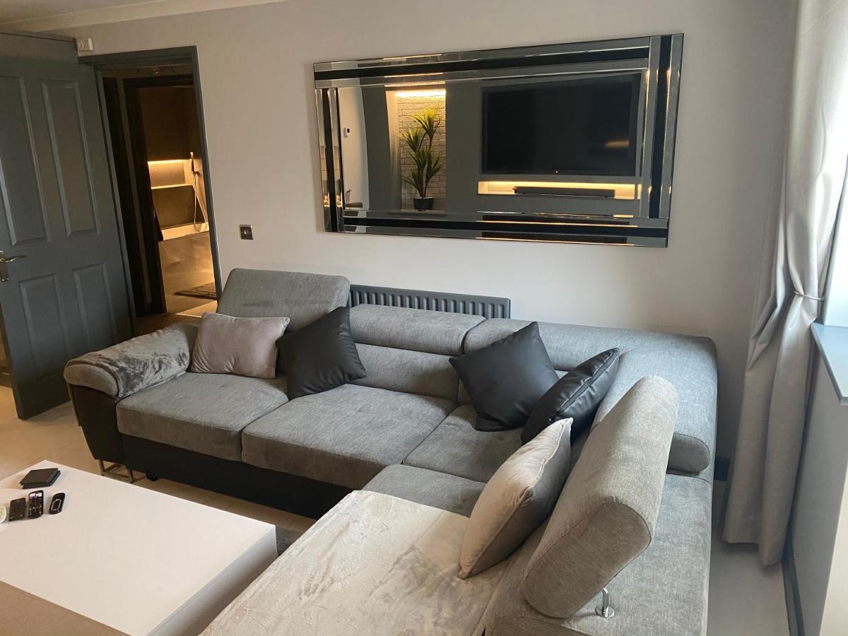 Beautiful Modern Cosy Central Apartment / Sleeps 4 Ридинг Экстерьер фото